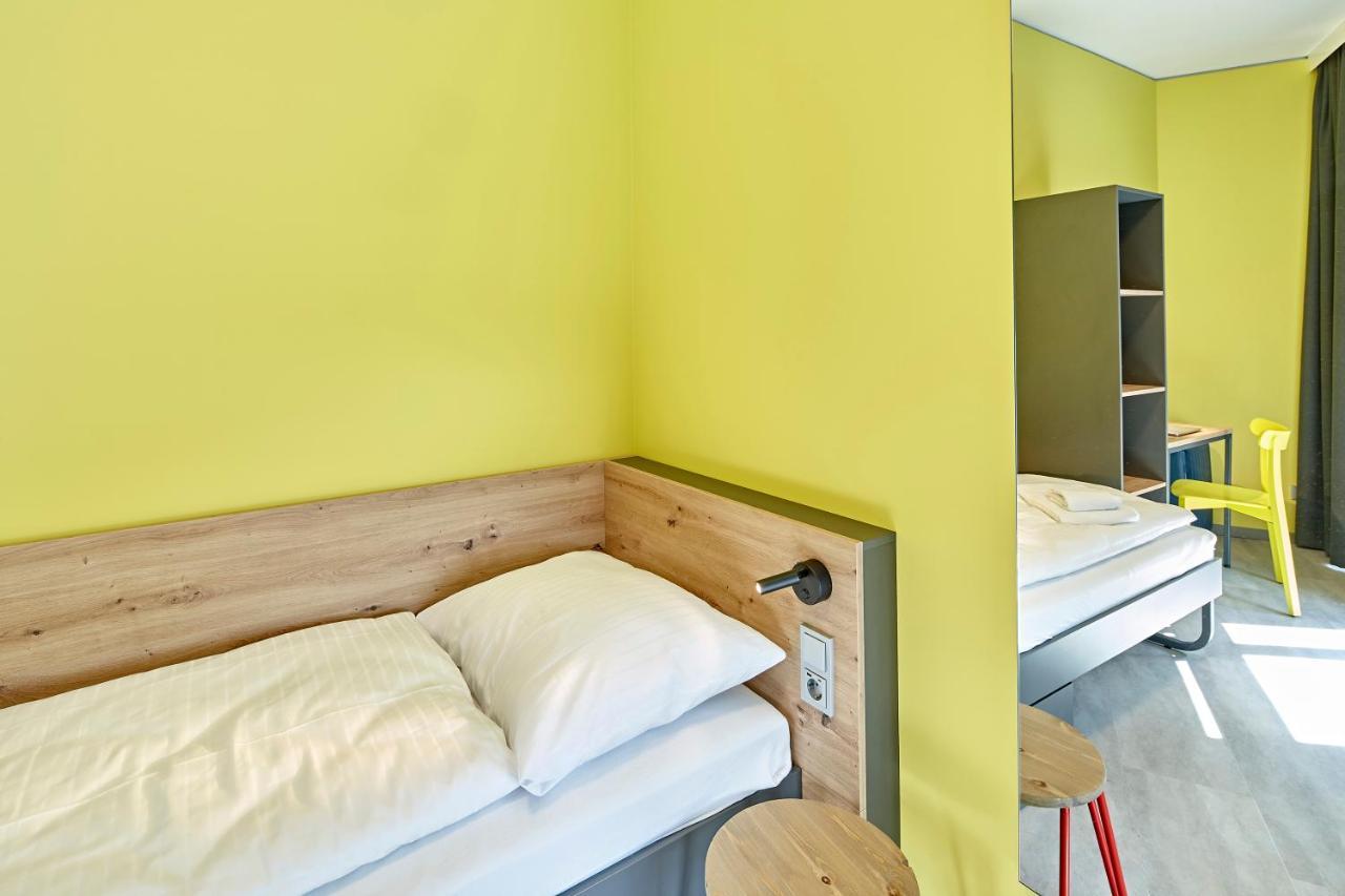 Meininger West Colonia