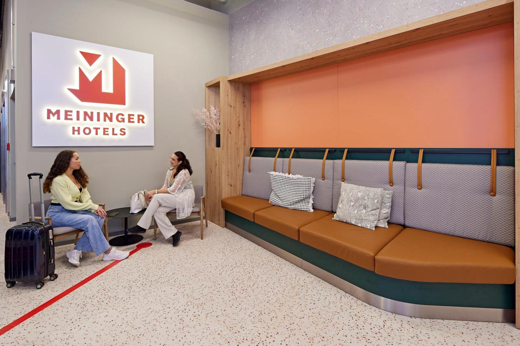 Meininger West * Colonia